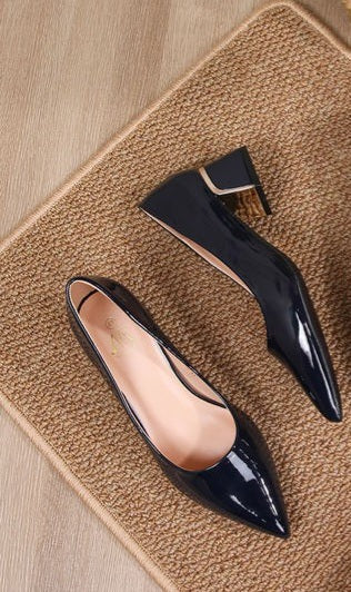 
Size 9 Woman's Shoes (Euro 43/US11),  9 Woman Shoes, Ladies Footwear 