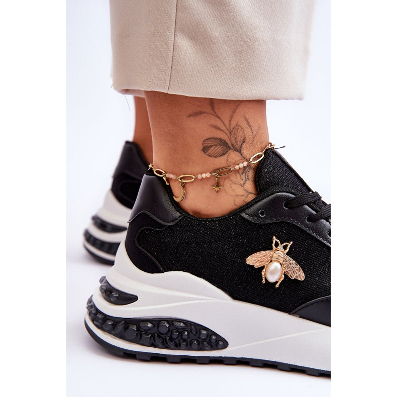 Black trainers woman 
black trainers 
fashion trainers 
